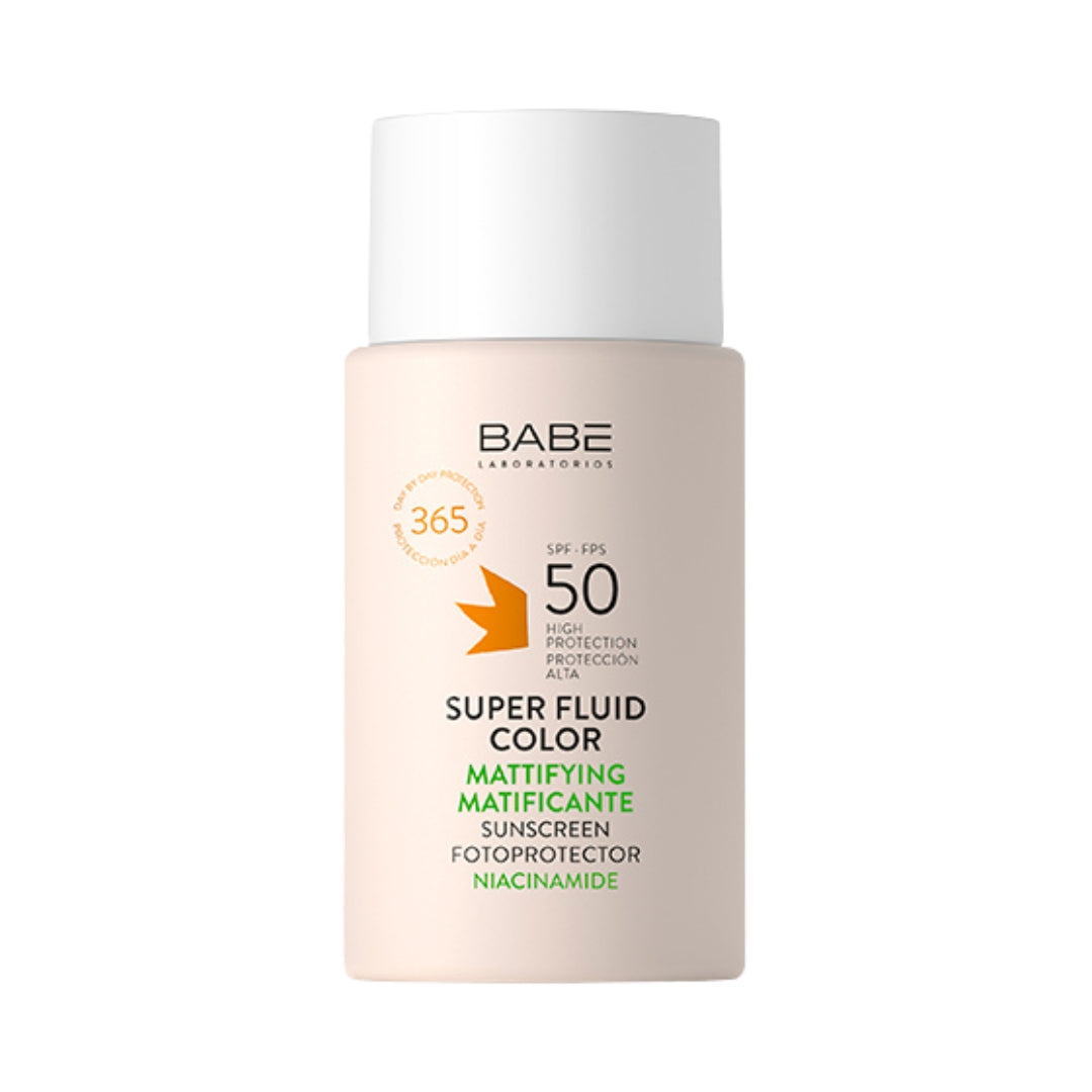 Super Fluid Fotoprotector Color Matificante - Protector Solar SPF 50 con Color Especialmente para piel grasa o con tendencia acneica