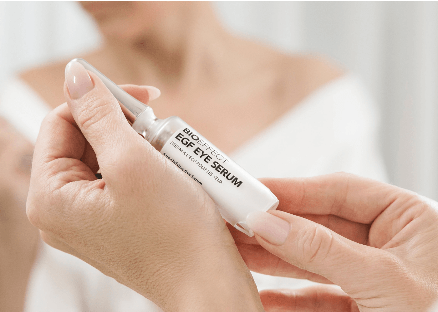 Bioeffect EGF Eye Serum 6 mL - Sérum Contorno de ojos rejuvenecedor y ultraligero con EGF (factores de crecimiento) y Ácido Hialurónico