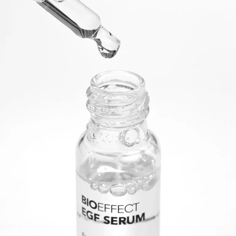 Bioeffect EGF Serum 15 mL - Sérum antiedad con factores de crecimiento potentes para prevenir y tratar los signos visibles del envejecimiento de la piel
