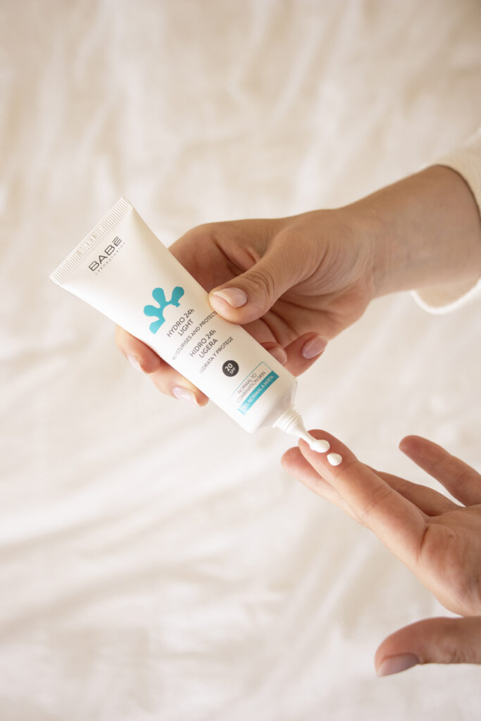 Hidro 24H Ligera SPF 20 50ml - Crema Hidratante Textura Ligera