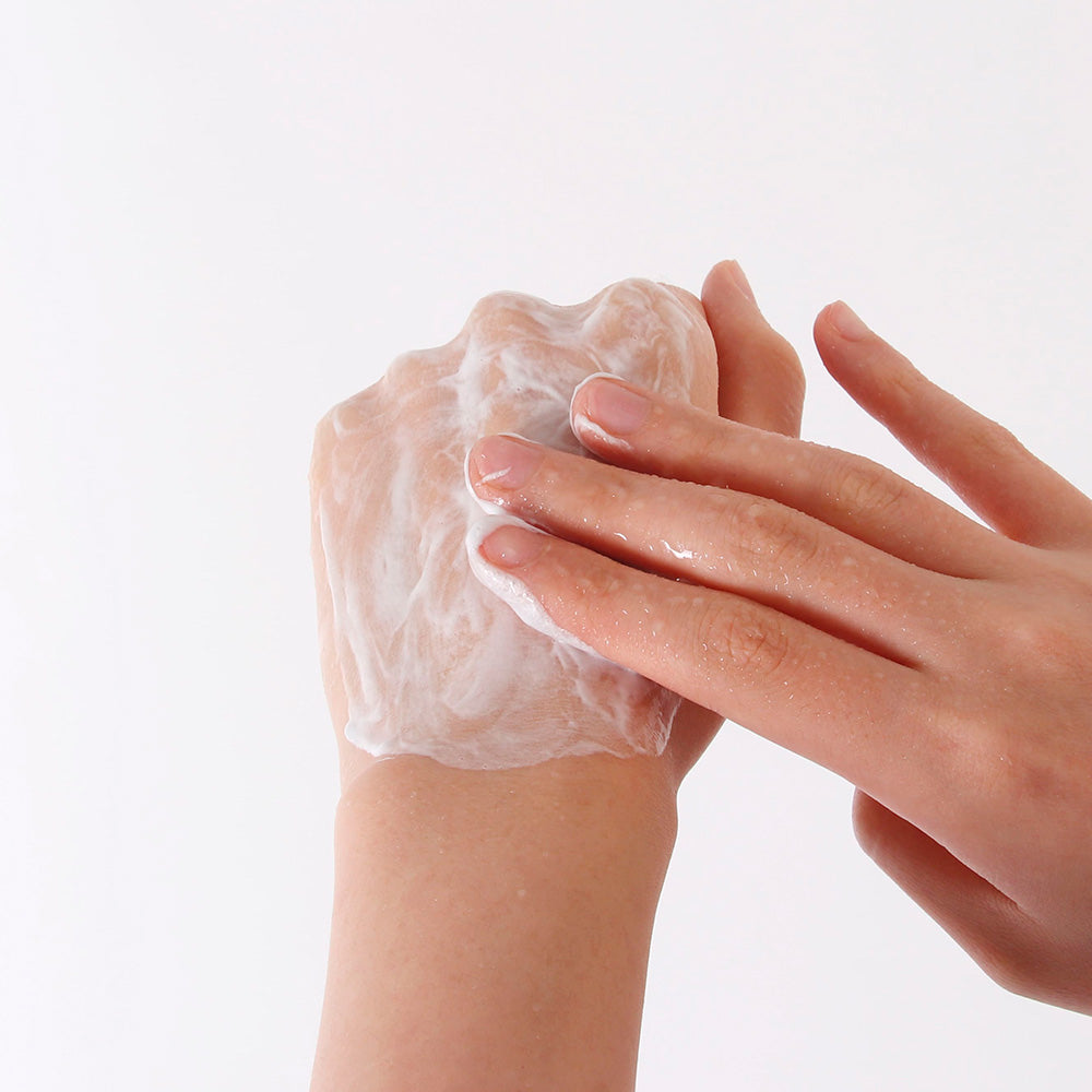 Water Biome Hydra Foam Cleanser - Limpiador espuma con prebióticos para pieles sensibles y problemáticas