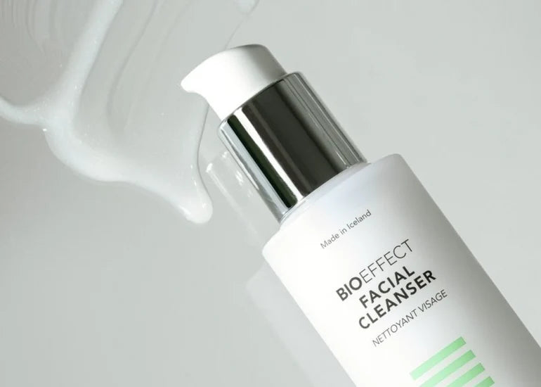 Bioeffect Facial Cleanser -  Limpiador hidratante, purificante y que no reseca la piel