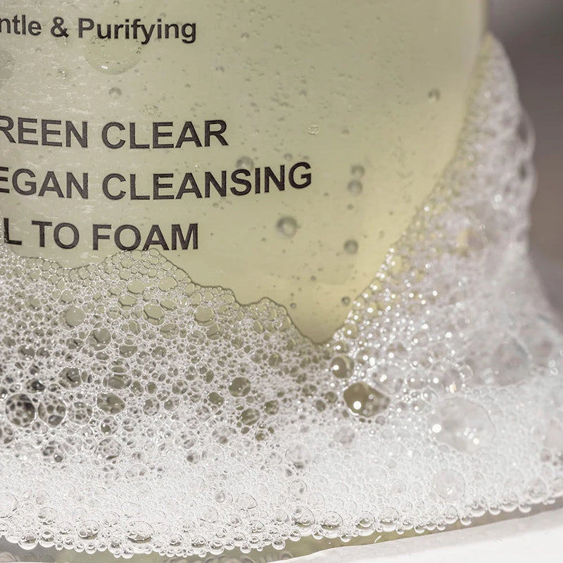 Green Clear Vegan Cleansing Oil to Foam / Limpiador 2 en 1